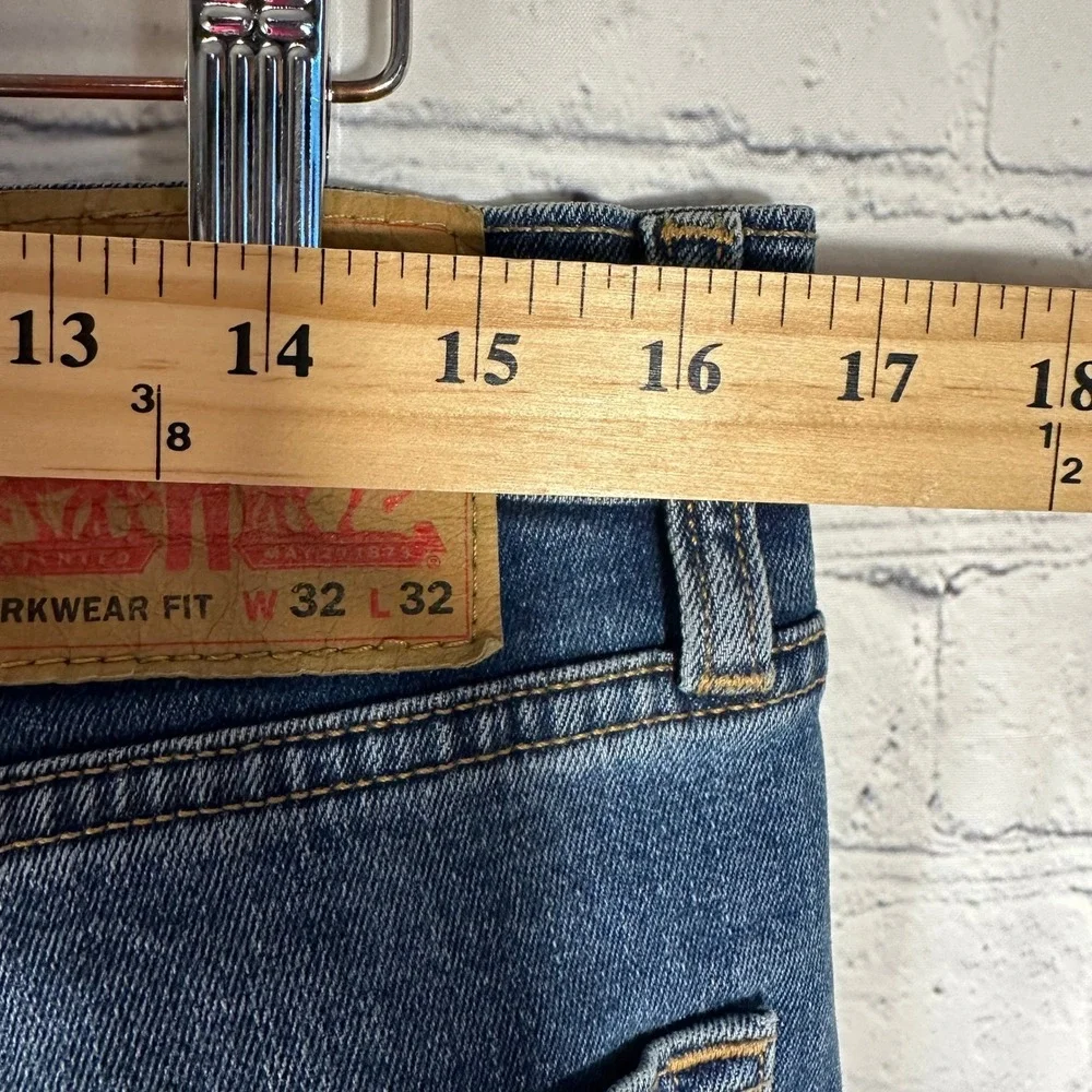 Levis Workwear Fit Mens Jeans 32x32 Medium Wash Blue Straight Leg Denim